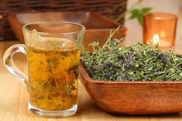 Uma infusão de tomilho, cujo uso ajuda a aumentar o pênis